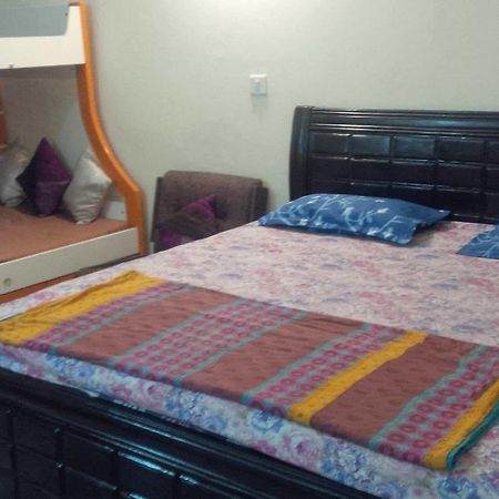 Maple Bed & Breakfast Otel Noida Dış mekan fotoğraf